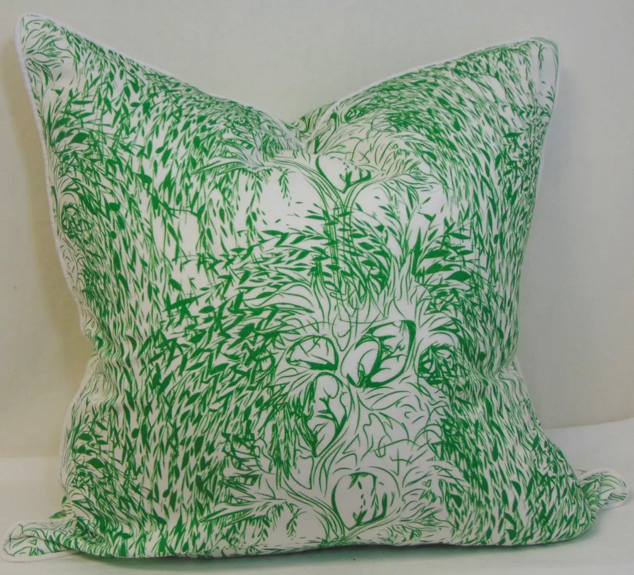Green Weeping Willow Pillow Cover